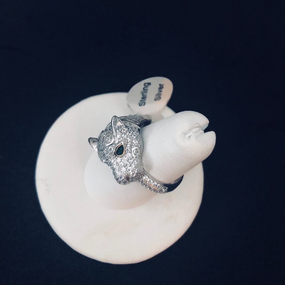 Jewelry - Picture 2 of 2